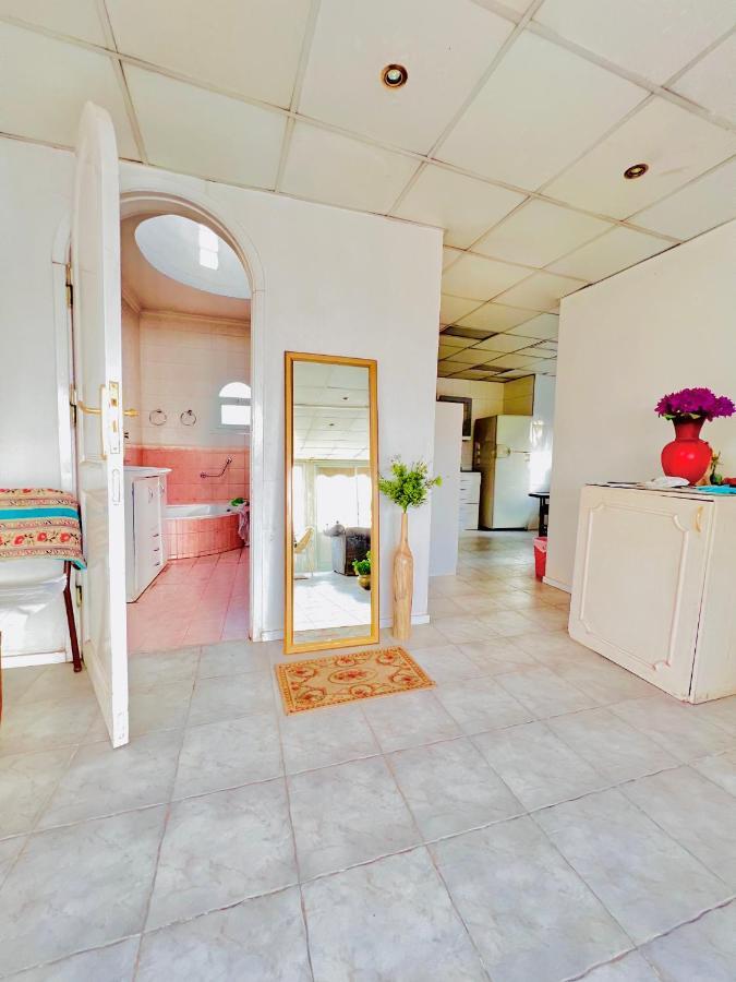 East Luxor Apartments With Nile Views Jazirat al Awwamiyah 외부 사진